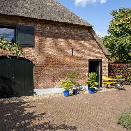 Den Eijngel Bed & Breakfast *